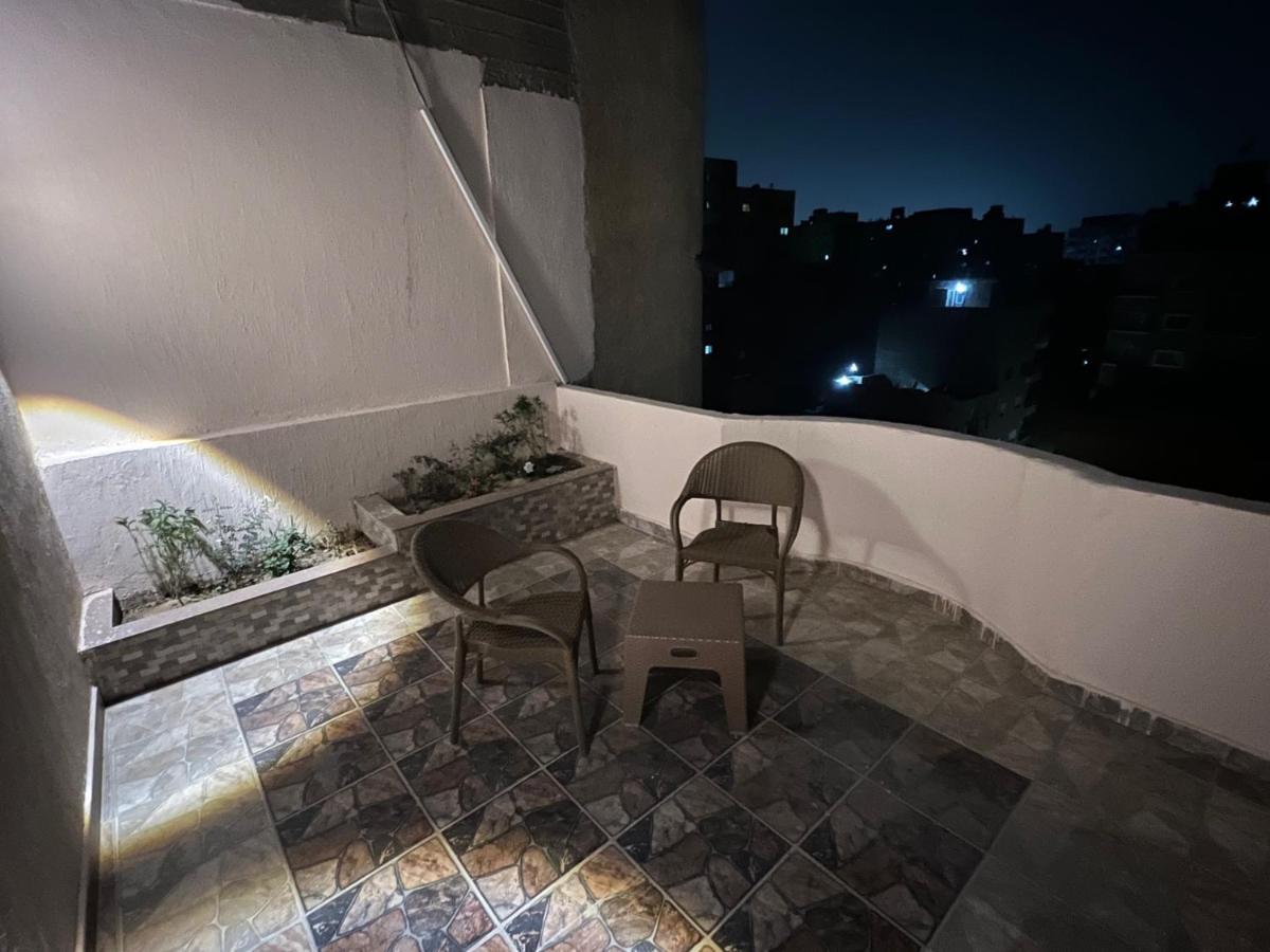 Near The Pyramids Inn Nazlet el-Sîsi Extérieur photo